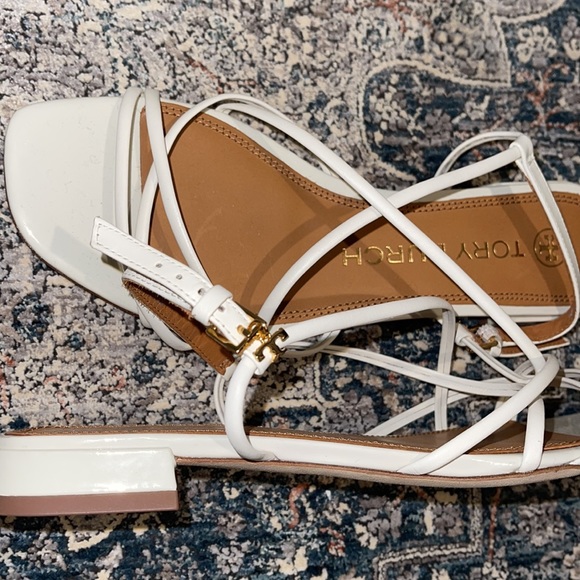 Like New tory burch sandals - Picture 6 of 6